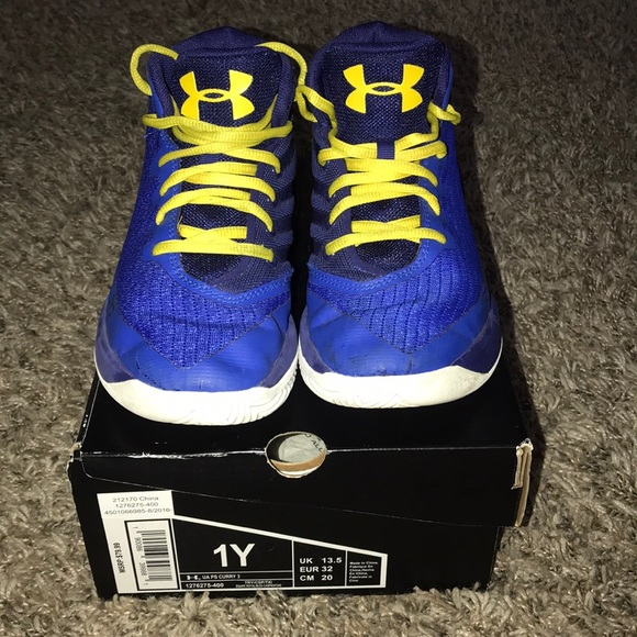 curry 3 youth basketball shoes